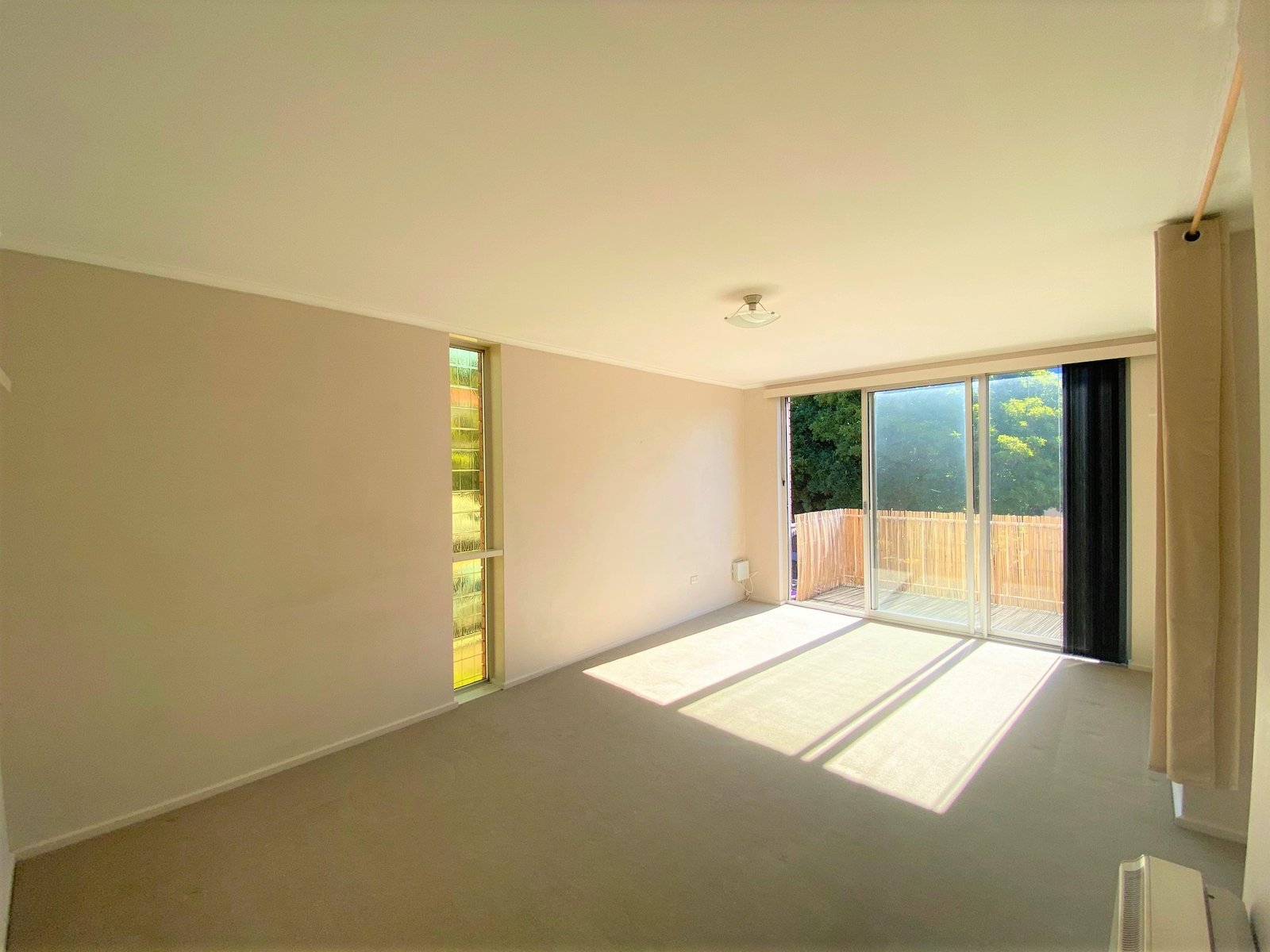 15/5 Augusta Road NEW TOWN 3