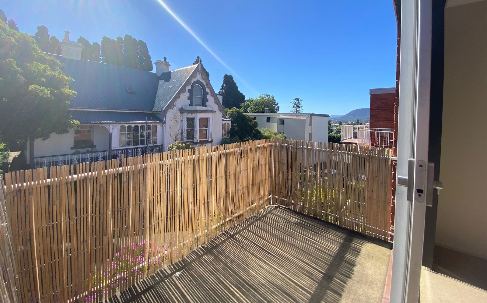 15/5 Augusta Road NEW TOWN 4