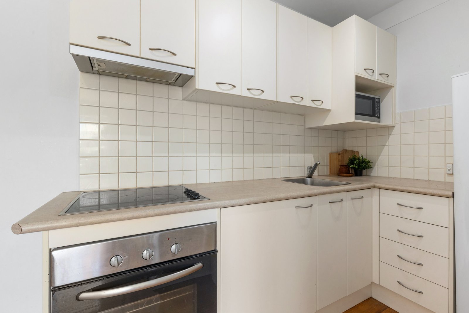 Gallery: 1/55 Blackwood Street