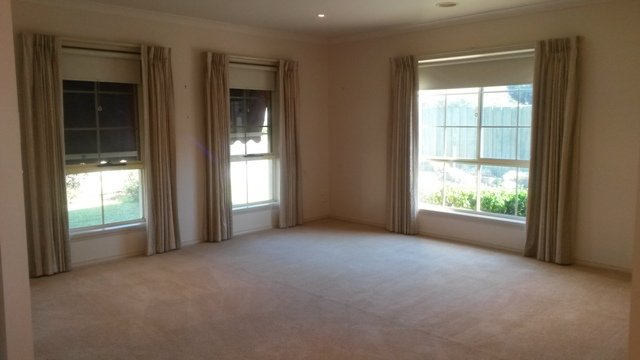 Gallery: 1/55 Glastonbury Drive