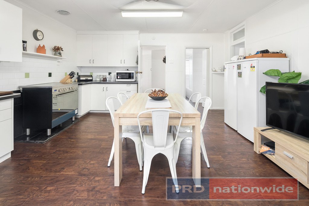 155 High Street LEARMONTH 8