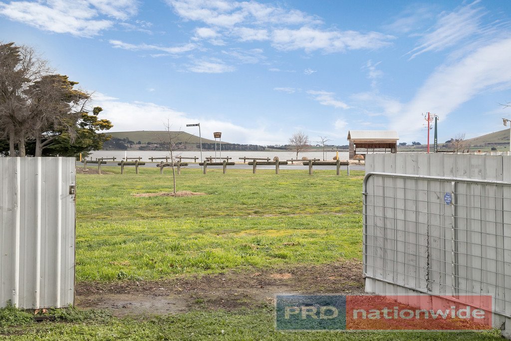 155 High Street LEARMONTH 11