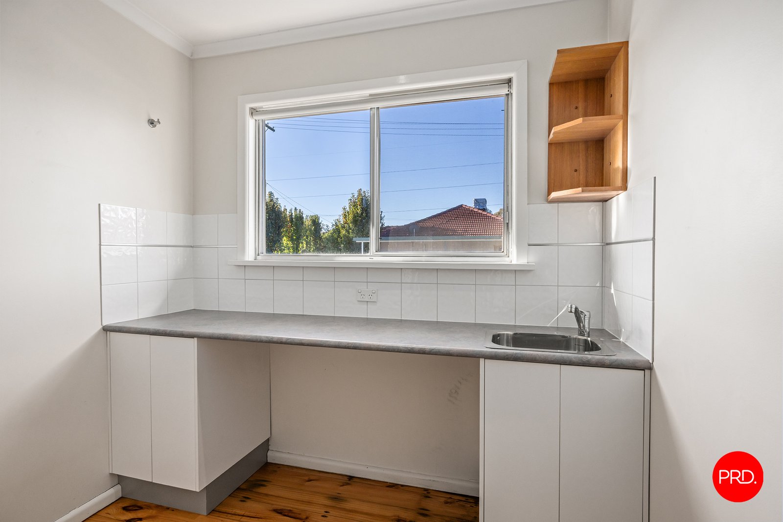 155 Mackenzie Street West  GOLDEN SQUARE 10