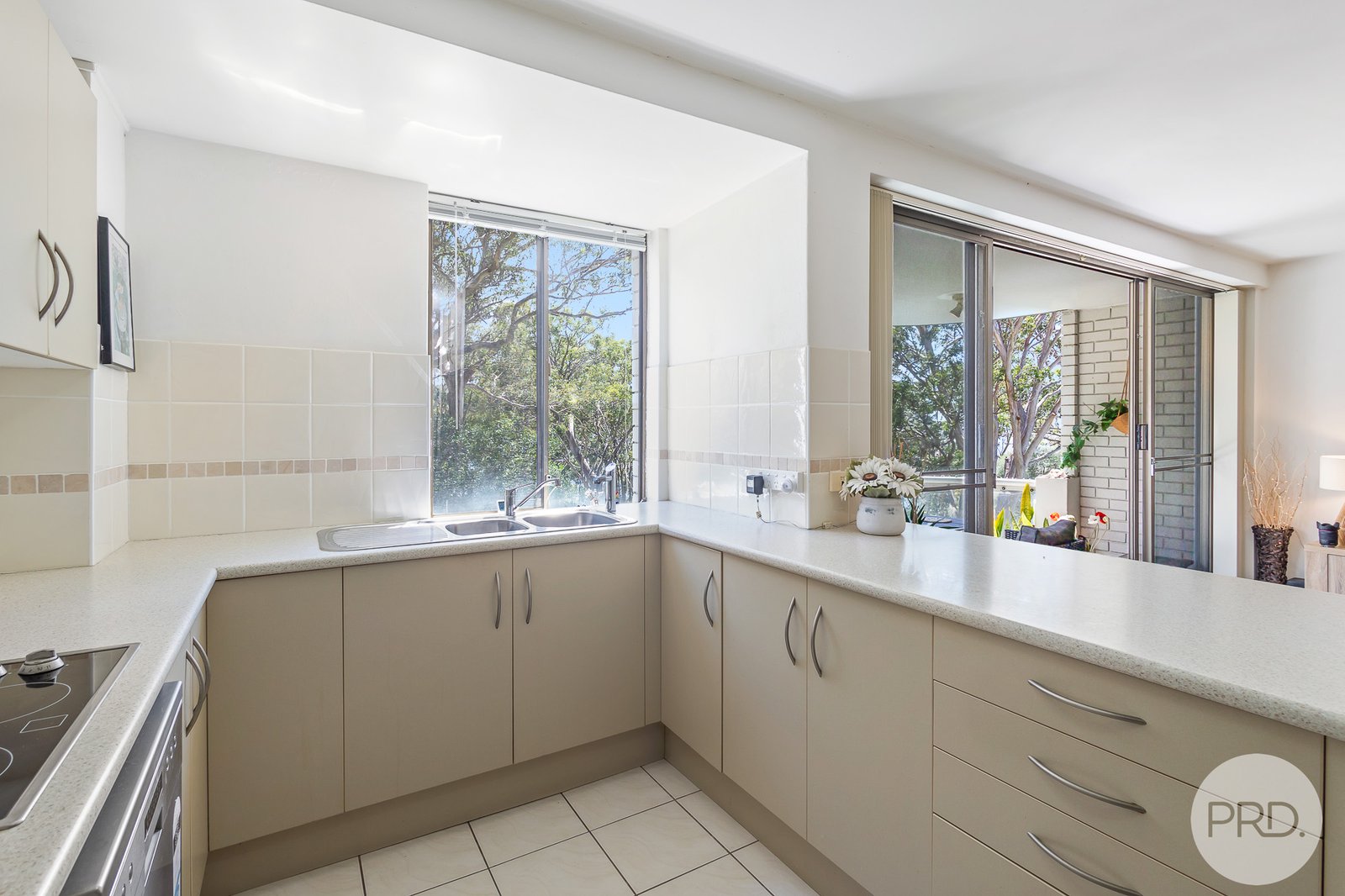 15/5 Mitchell Street SOLDIERS POINT 11