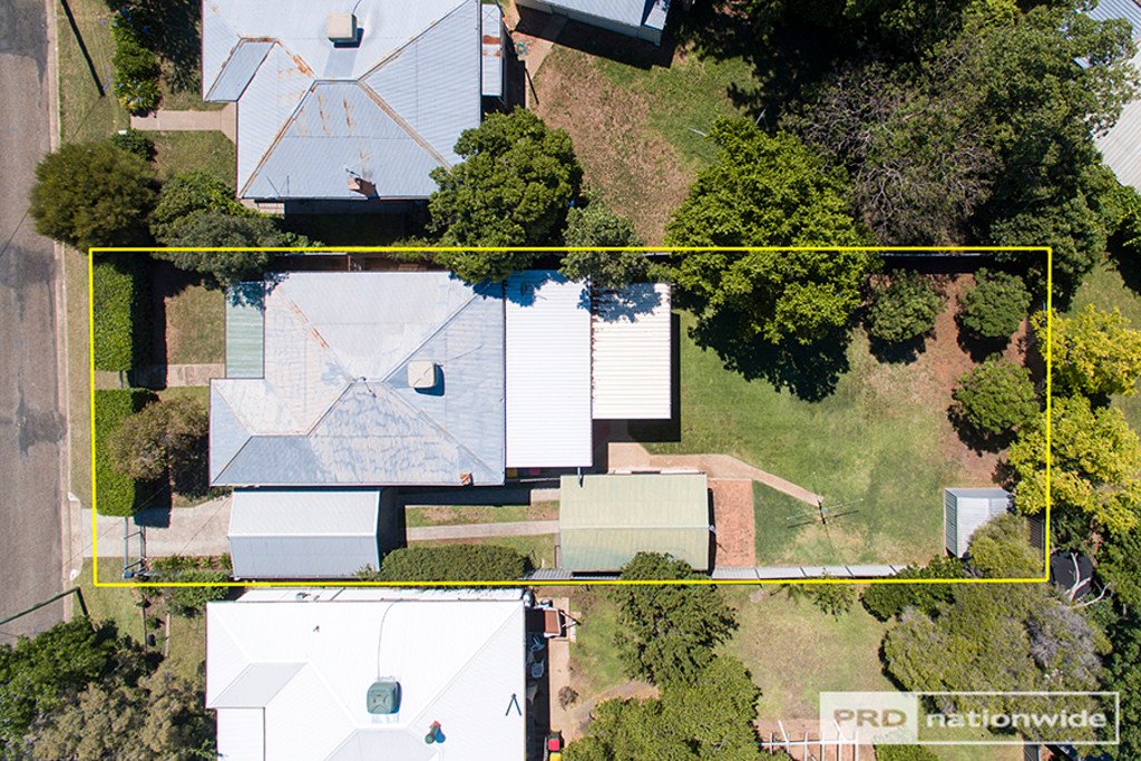 155 Piper Street TAMWORTH 22