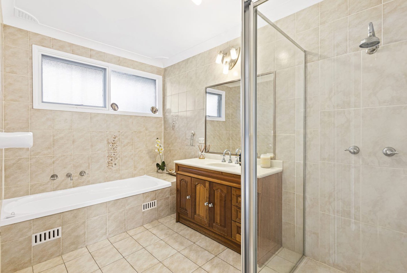 155 Queens Road CONNELLS POINT 11