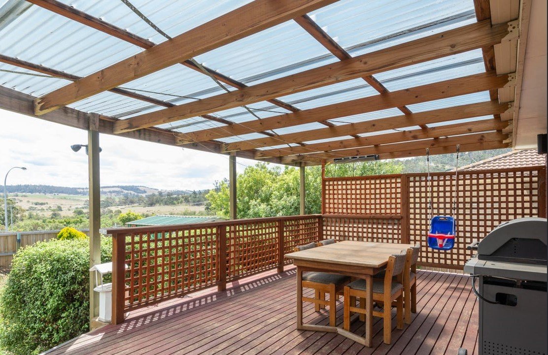 155 Rockingham Drive CLARENDON VALE 10