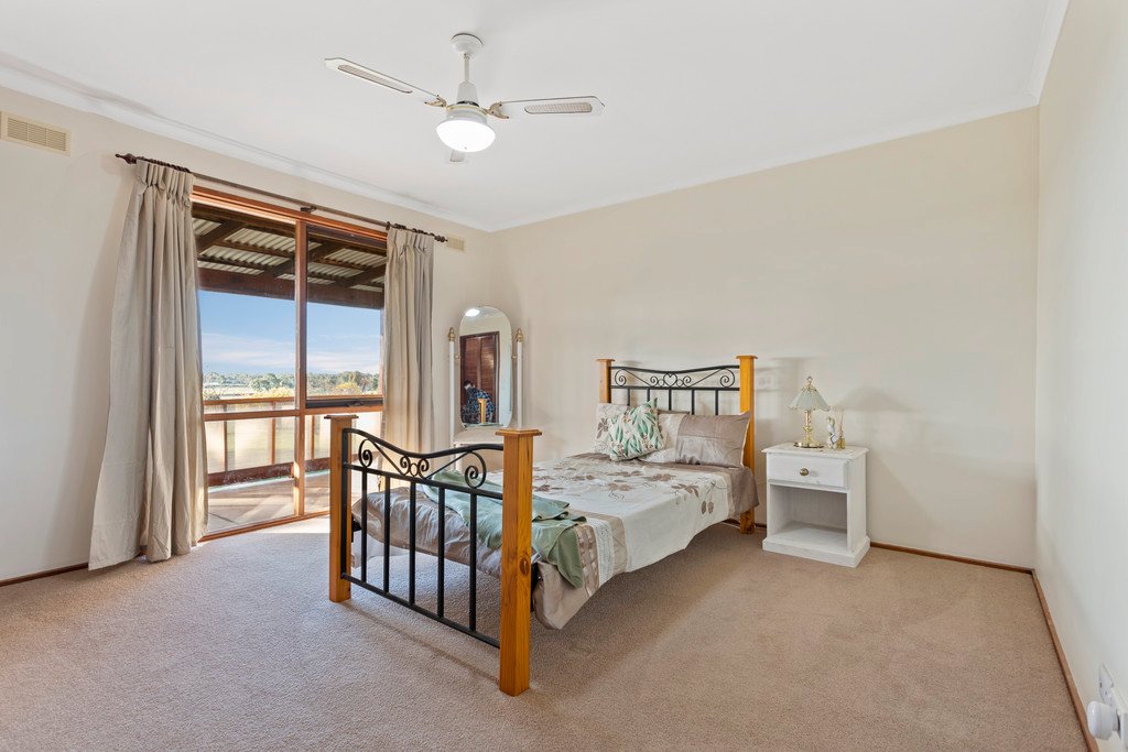 155 Scotts Road NEILBOROUGH 9