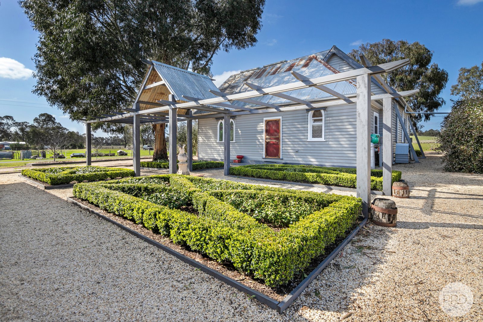 155 Skene Street LEXTON 15