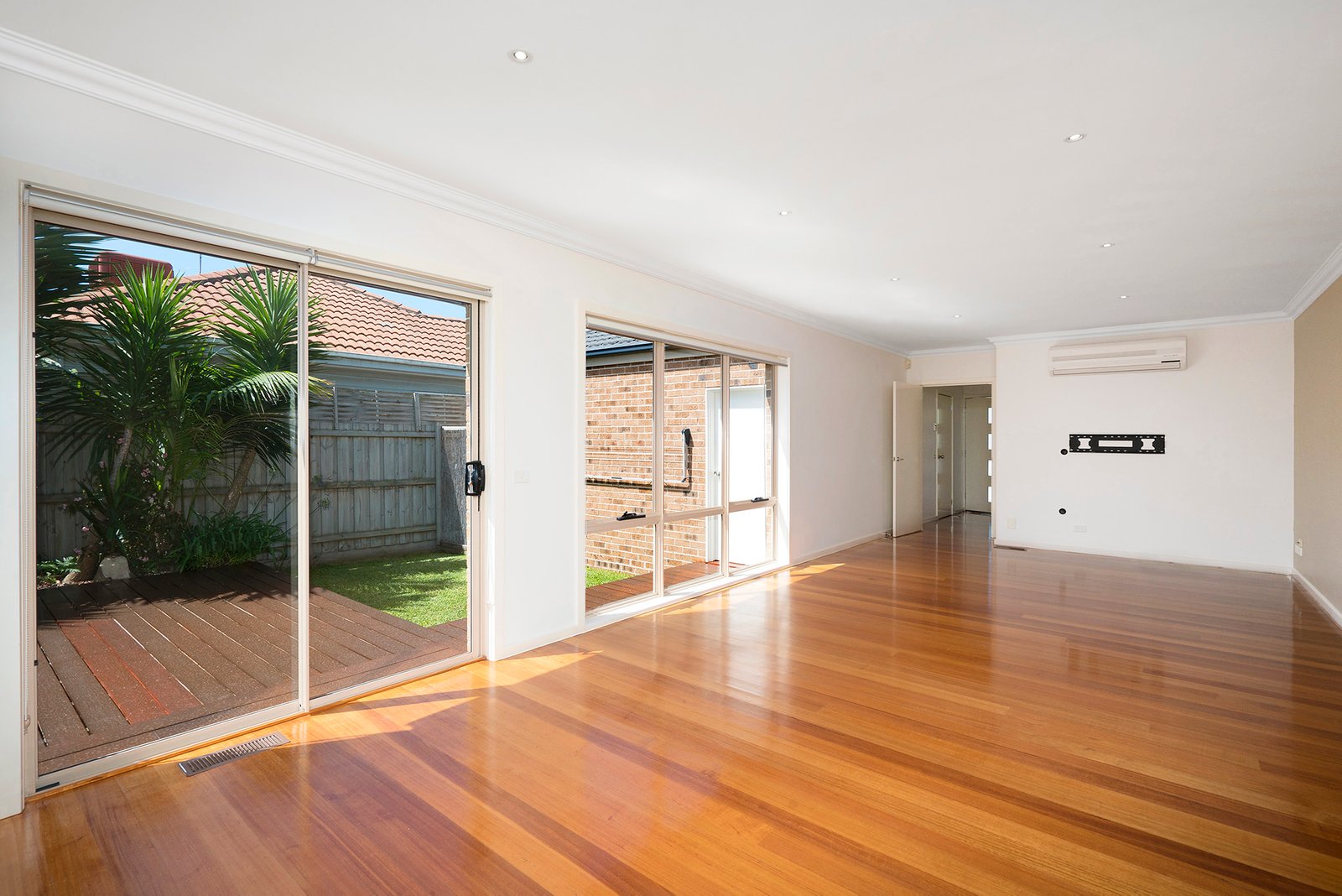 Gallery: 1/55 Warren Road