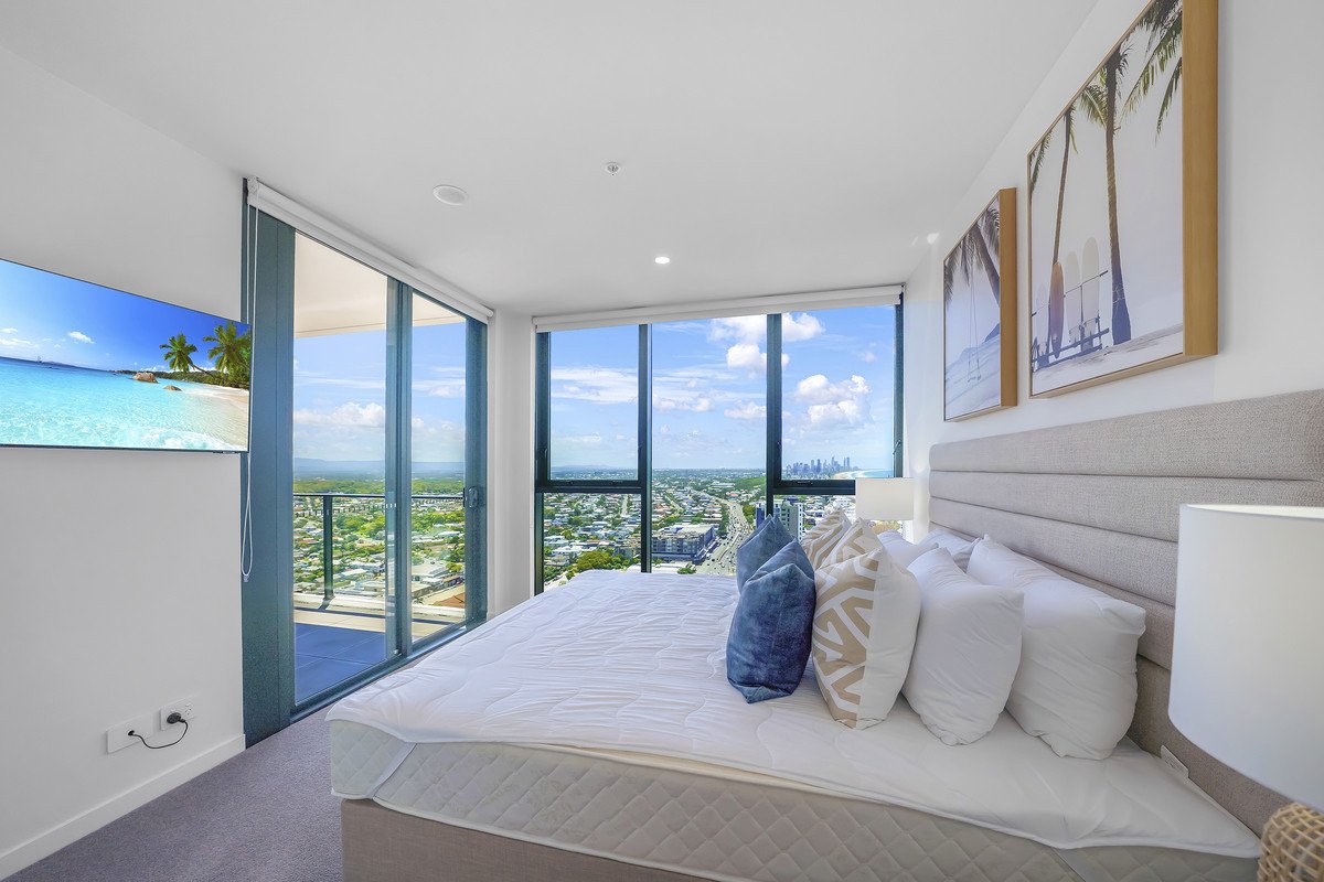 155/1969 Gold Coast Highway Burleigh Heads 8