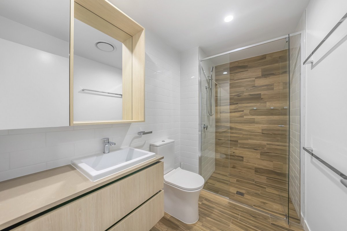 155/1969 Gold Coast Highway Burleigh Heads 9