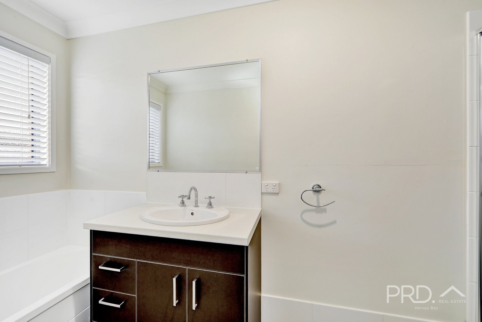 155/230 Pulgul Street URANGAN 15