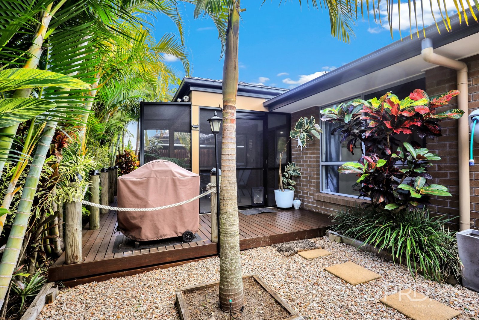 155/230 Pulgul Street URANGAN 19