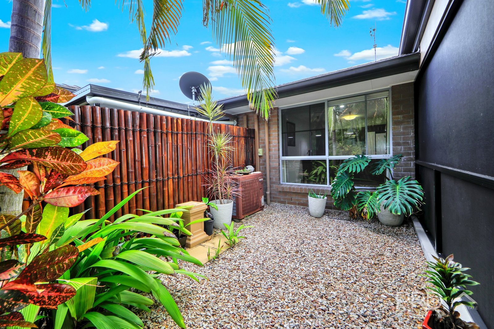 155/230 Pulgul Street URANGAN 21