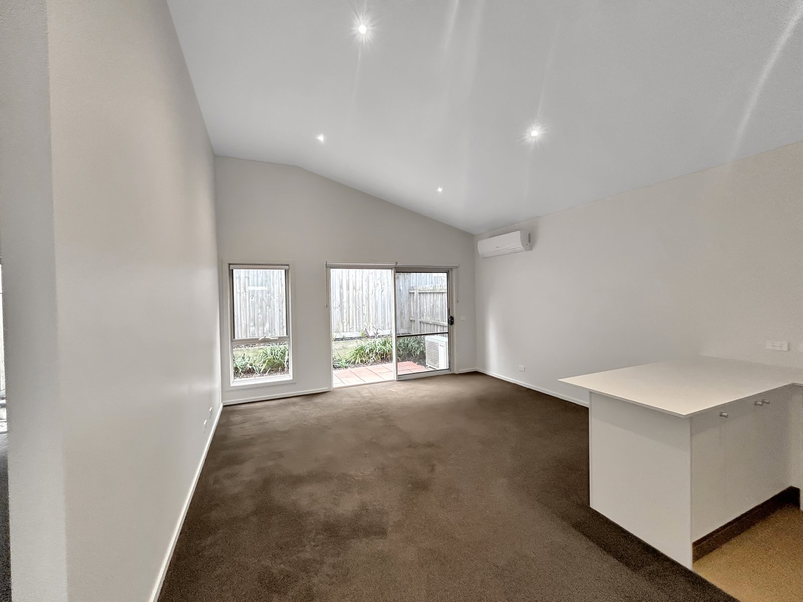 Gallery: 15/54 Percy Street