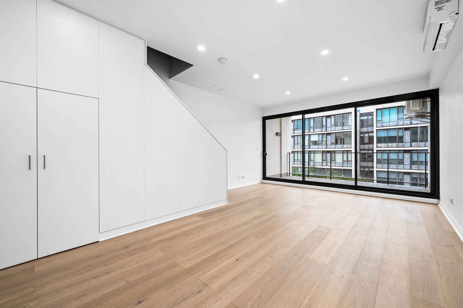 15/57 Rothschild Avenue ROSEBERY 1