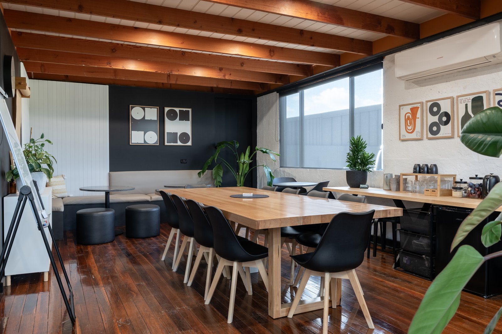 1/557 Young Street ALBURY 5