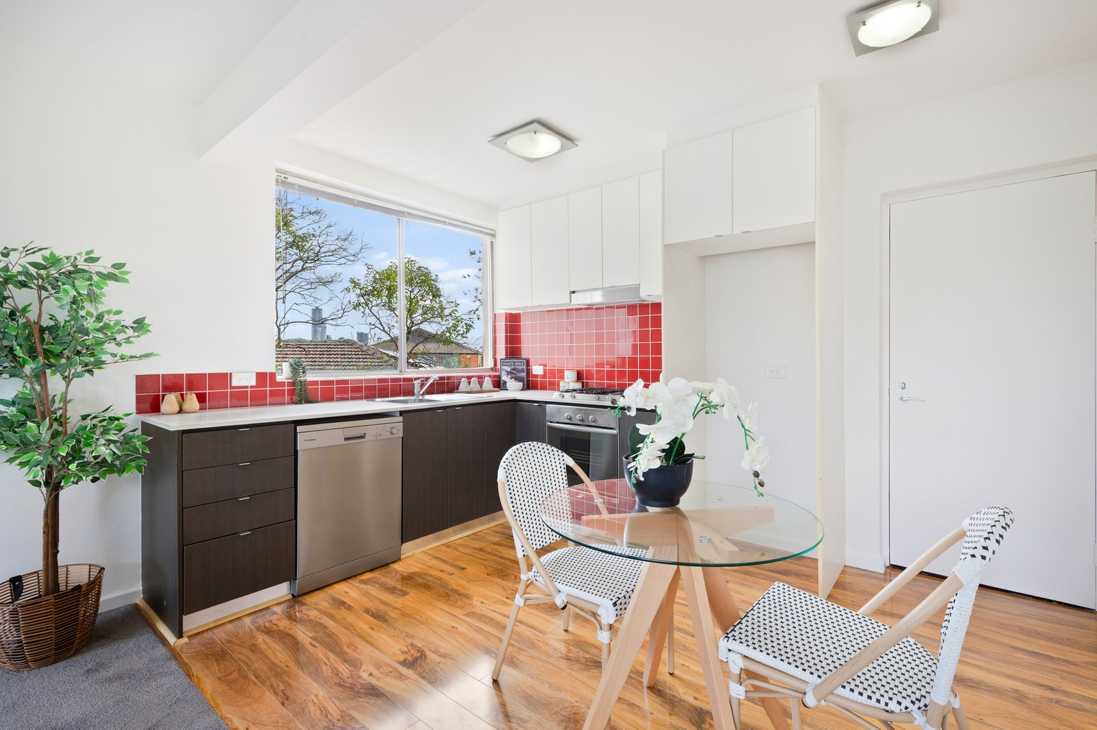 Gallery: 15/58 The Avenue