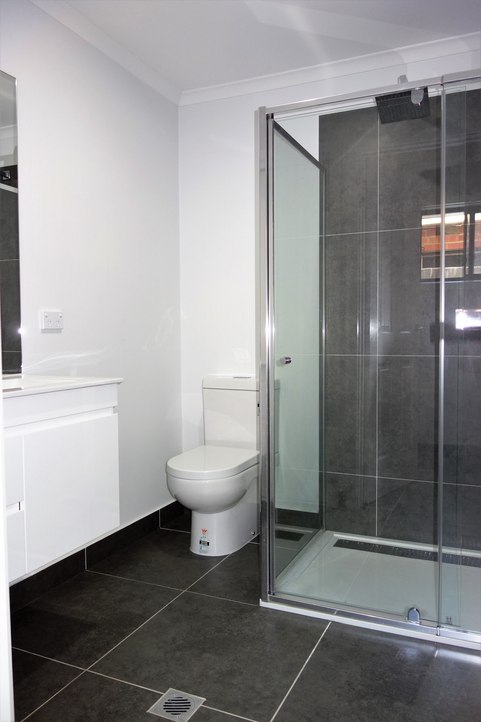 Gallery: 1/559 Hampton Street