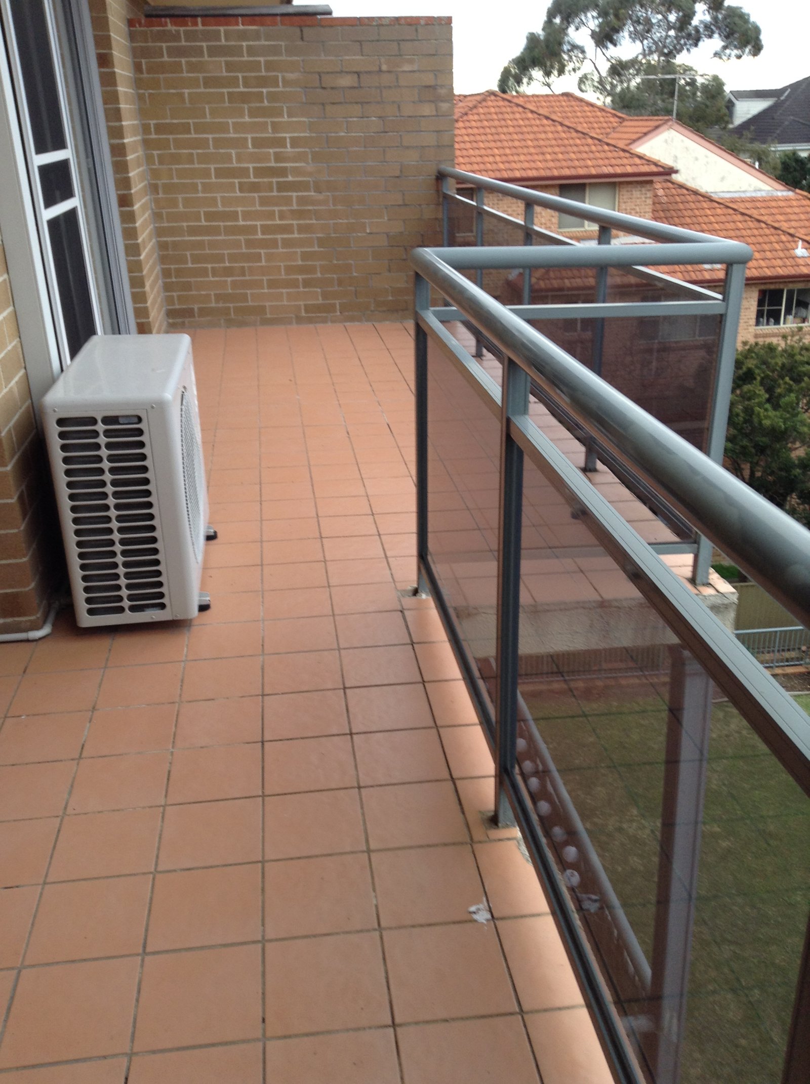 15/6-12 Hudson Street HURSTVILLE 5