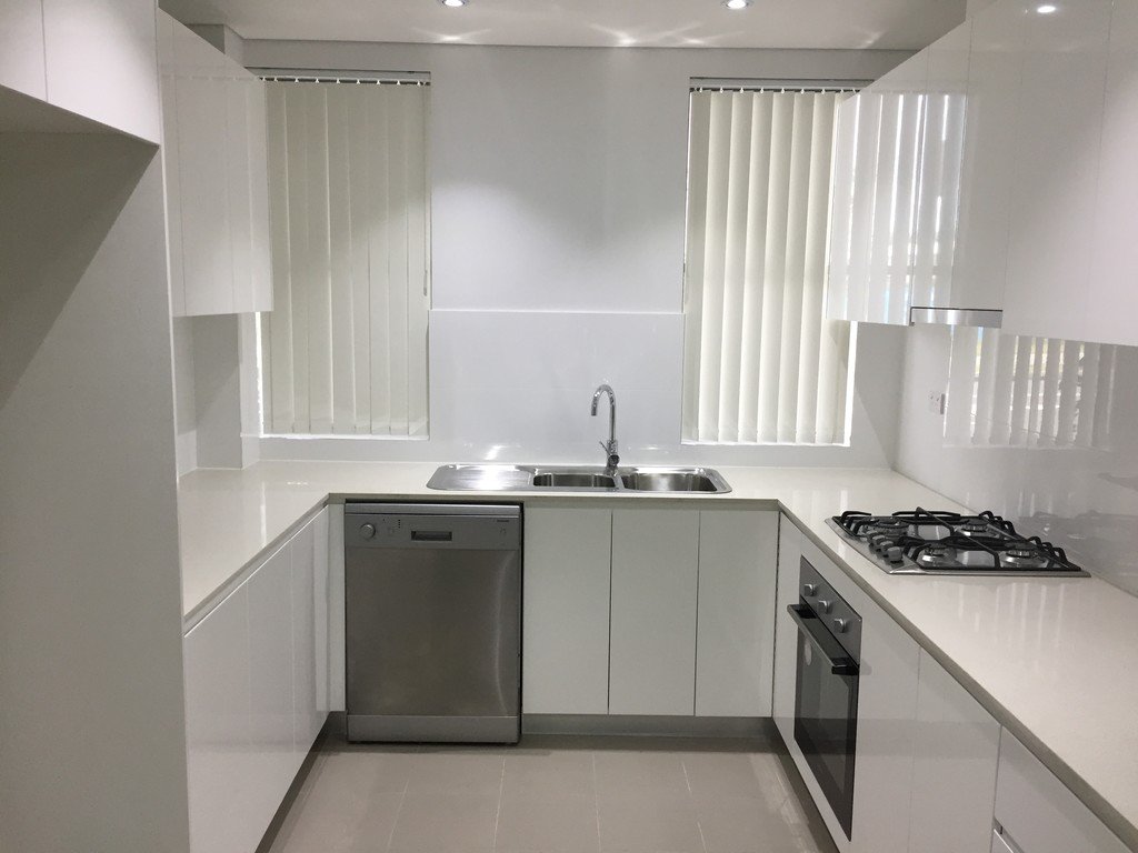 1/56-66 Lakeside Parade JORDAN SPRINGS 6