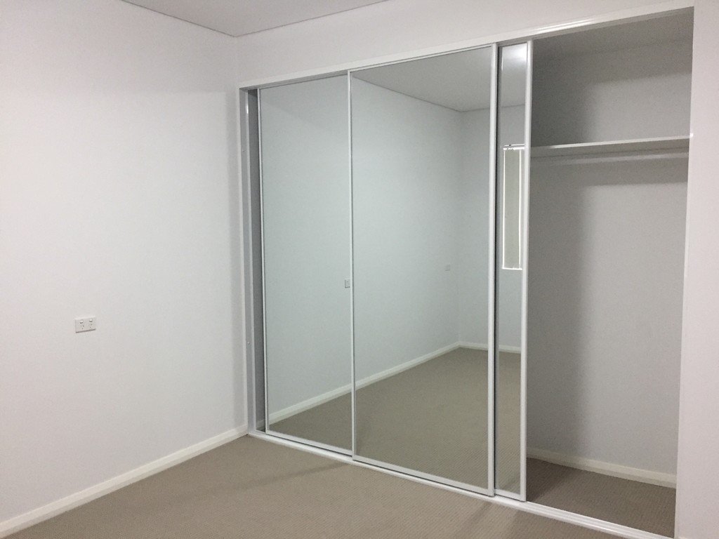 1/56-66 Lakeside Parade JORDAN SPRINGS 8