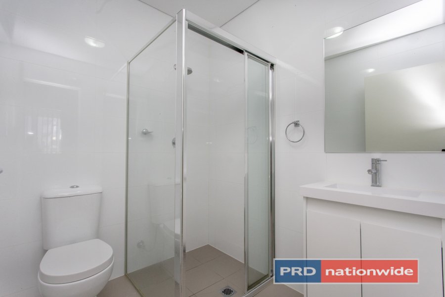 1/56-66 Lakeside Parade JORDAN SPRINGS 9