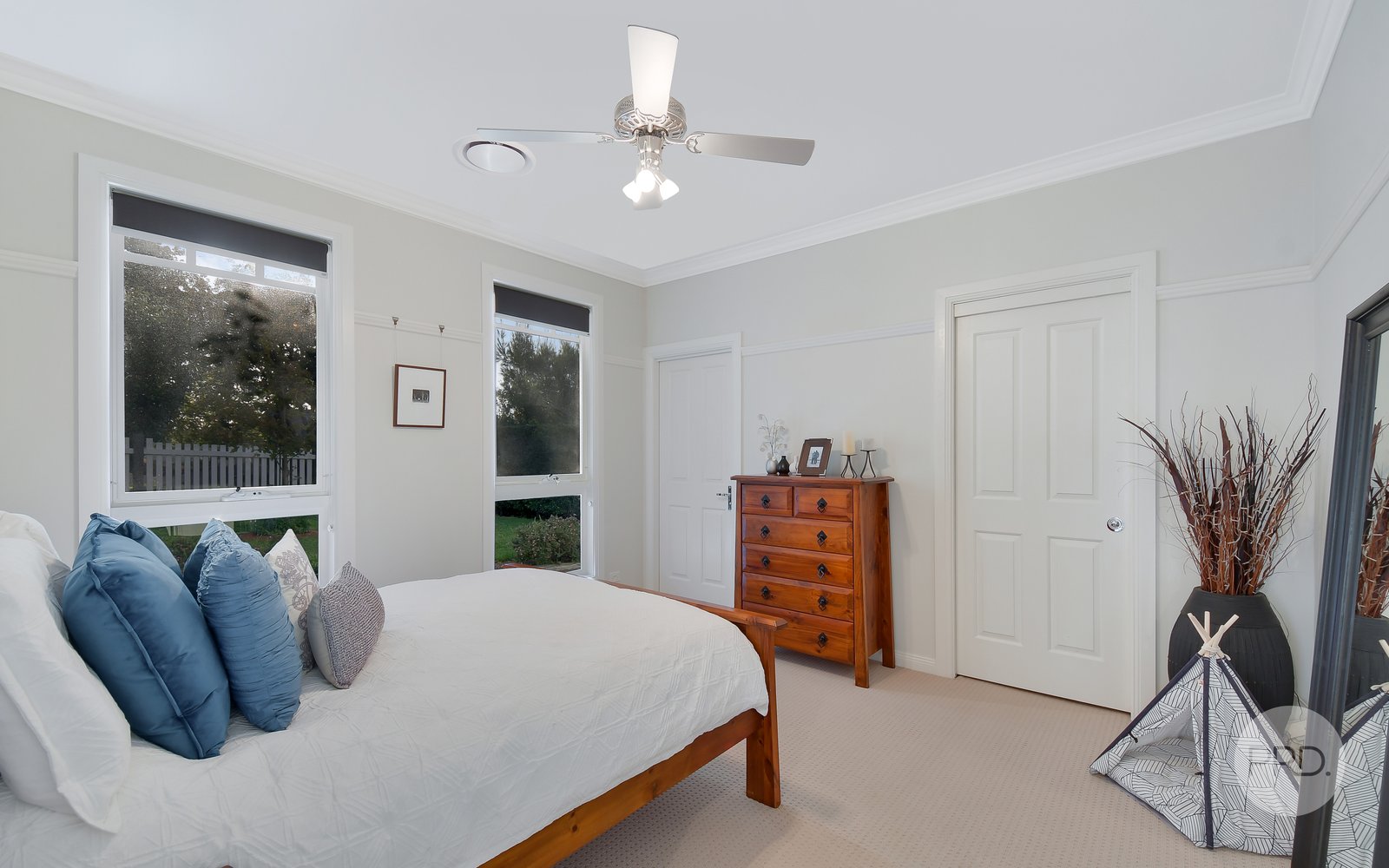 156 Burns Road SPRINGWOOD 13