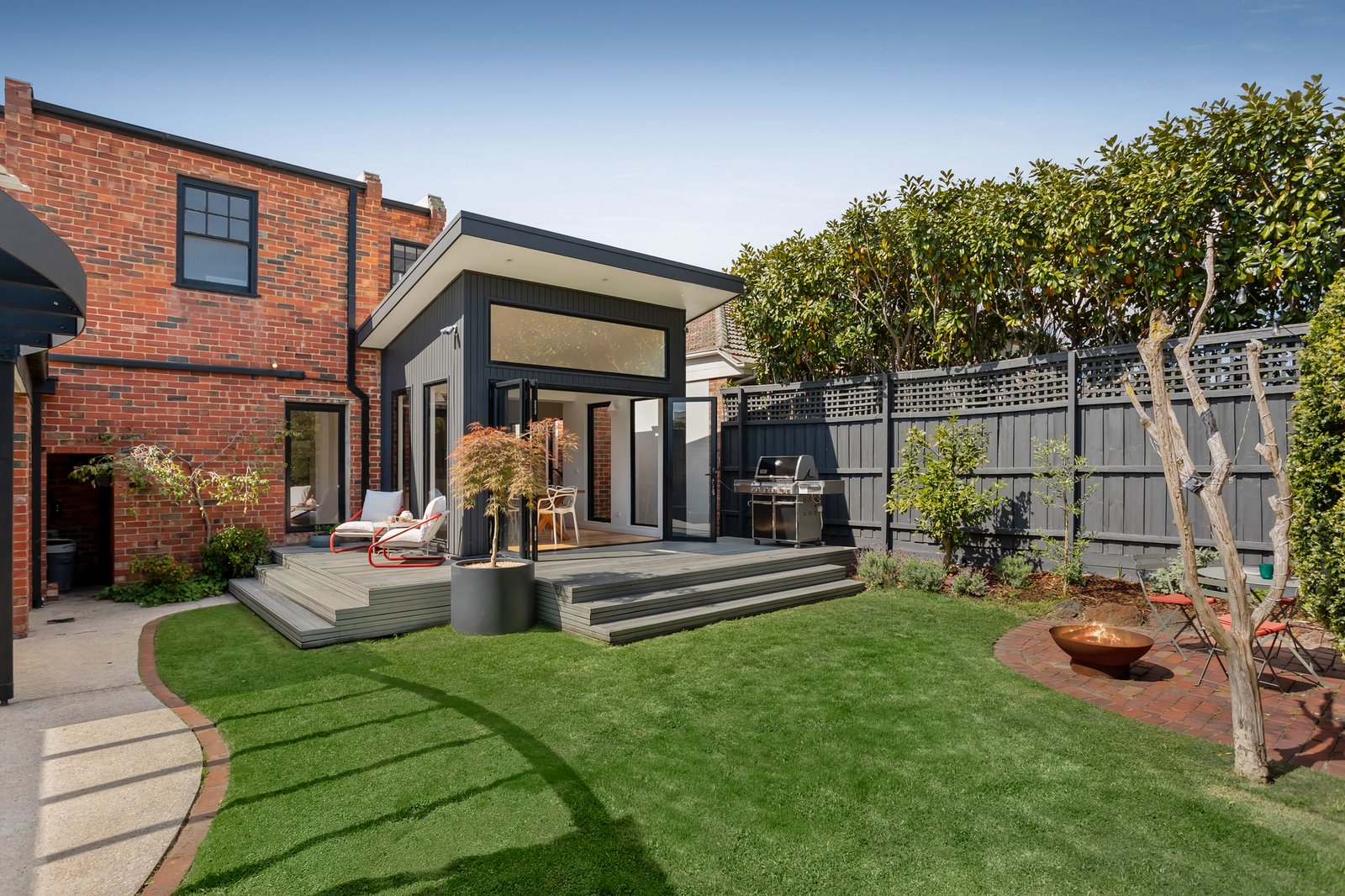Real Estate and Property in 156 Dendy Street, Brighton East, VIC