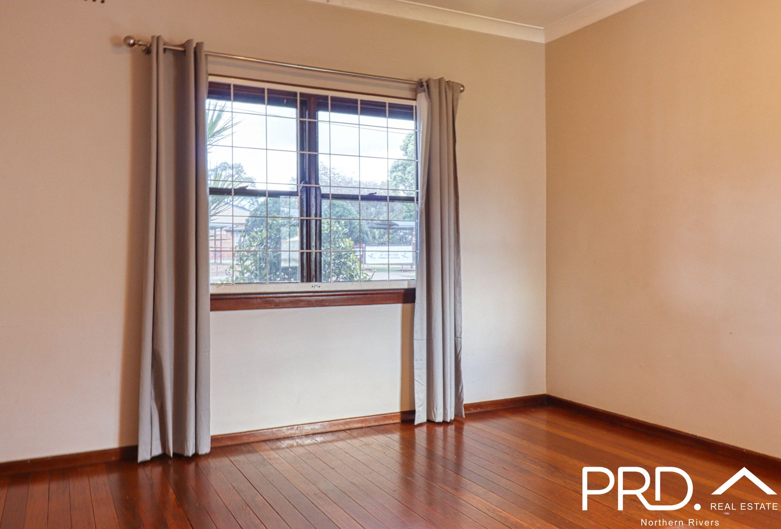 156 Dibbs Street EAST LISMORE 11