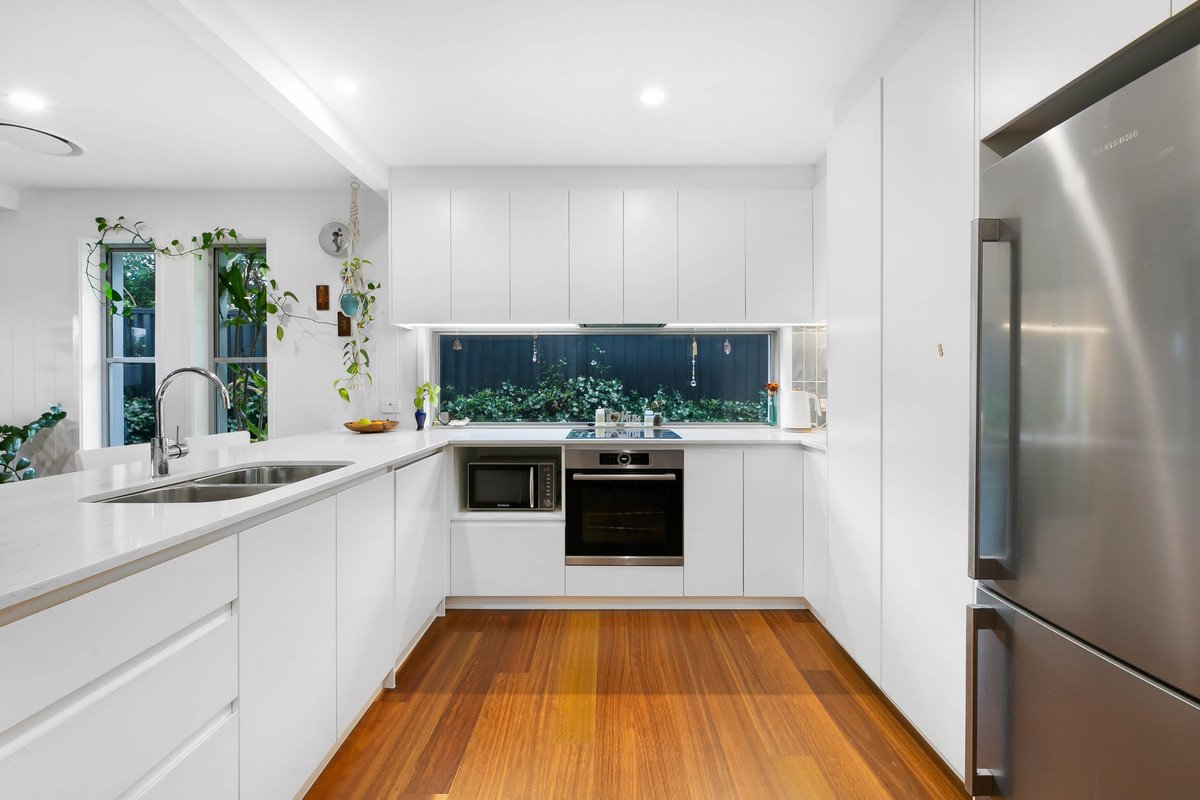 1/56 Fifth Avenue Palm Beach 10