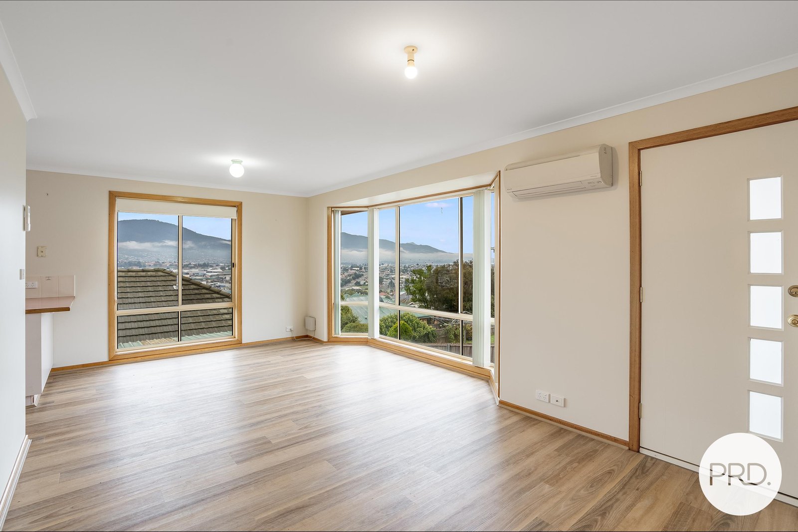 1/56 Lennox Avenue LUTANA 2