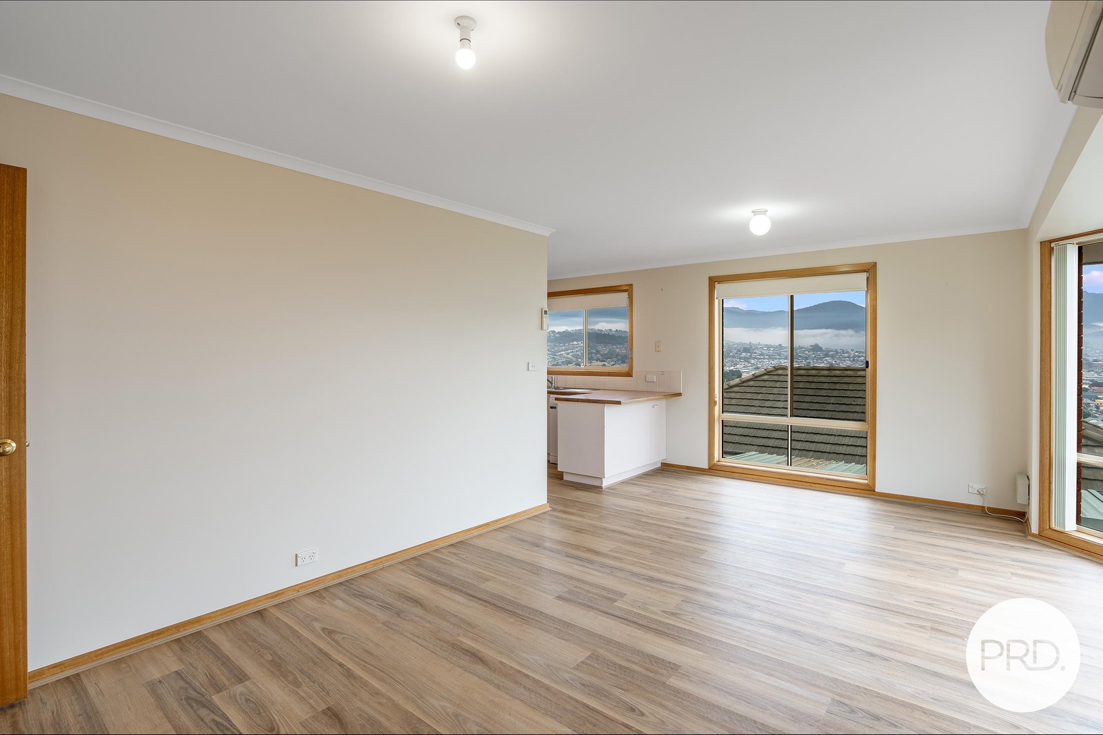 1/56 Lennox Avenue LUTANA 3