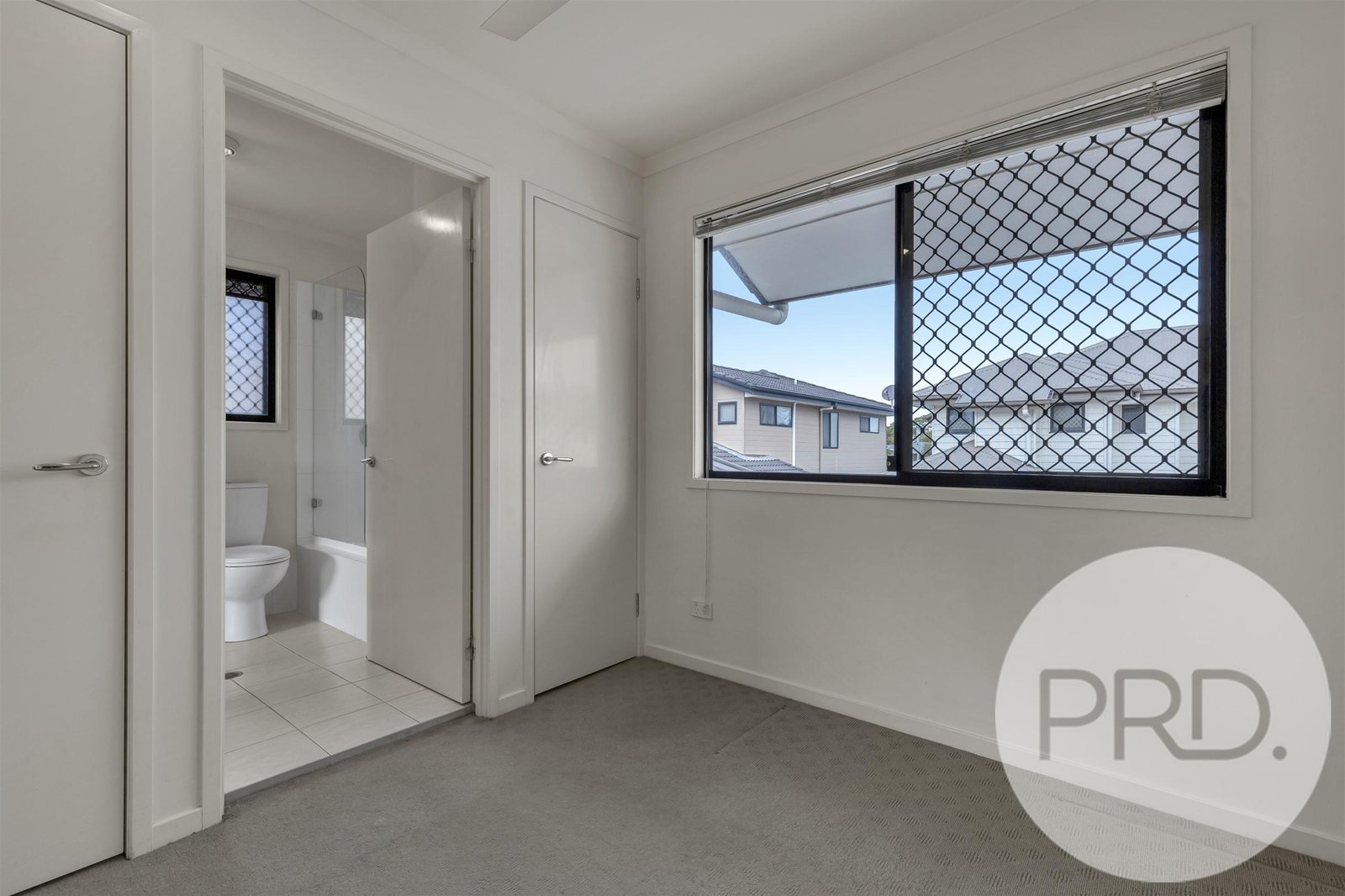 1/56 Lovegrove Street ZILLMERE 9