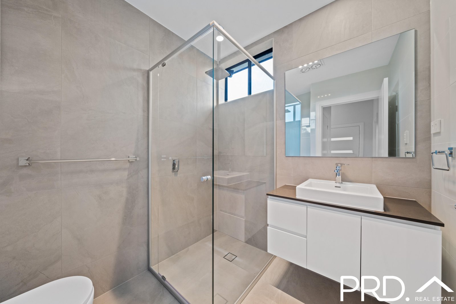 1/56 Lucas Road EAST HILLS 4