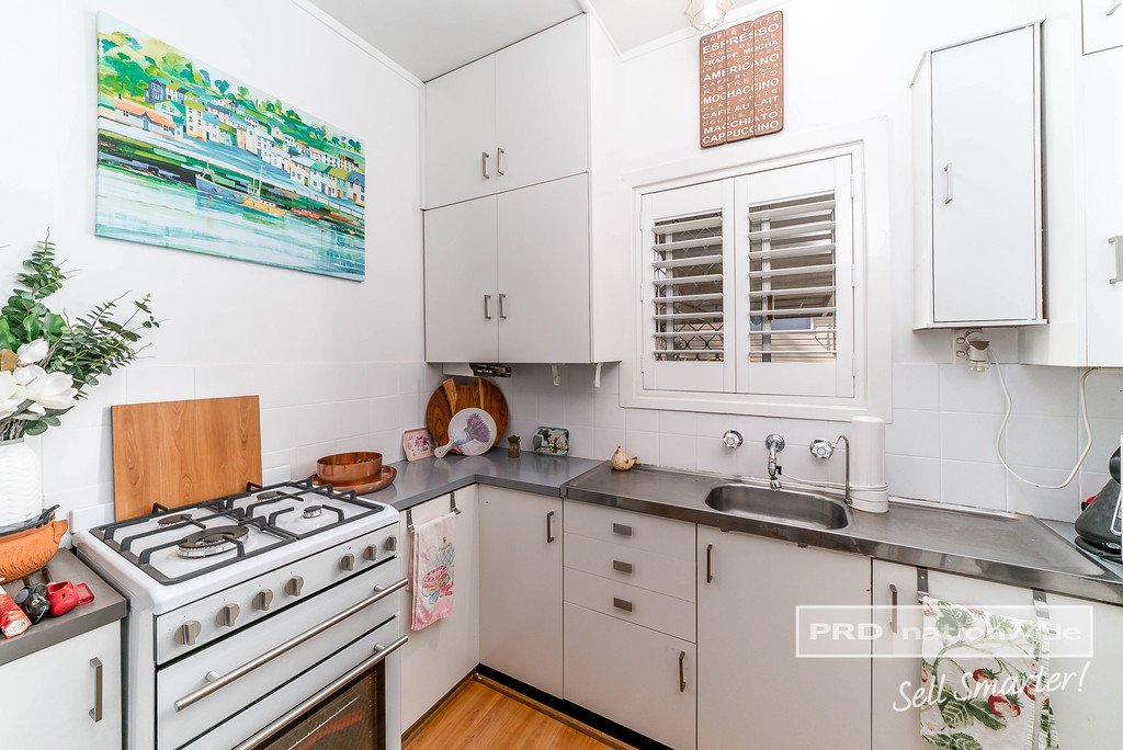 156 Macleay Street MOUNT AUSTIN 2