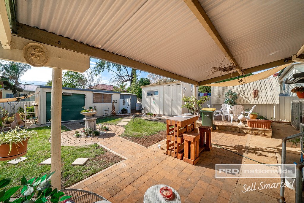 156 Macleay Street MOUNT AUSTIN 8