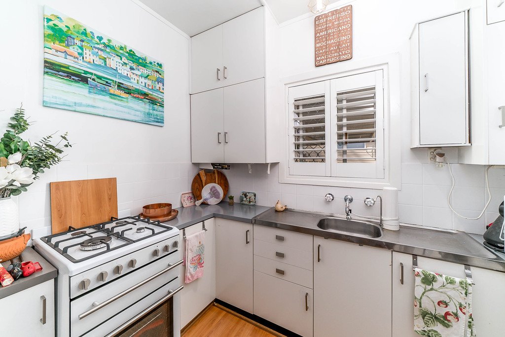 156 Macleay Street MOUNT AUSTIN 3