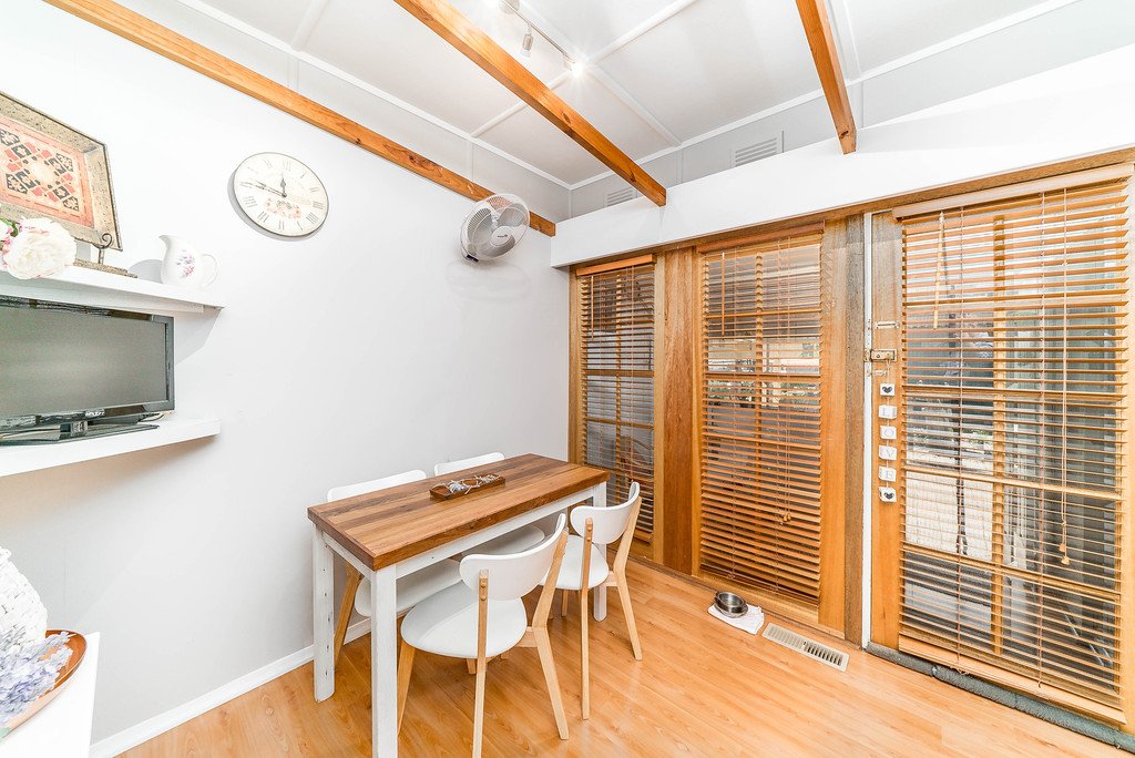 156 Macleay Street MOUNT AUSTIN 9