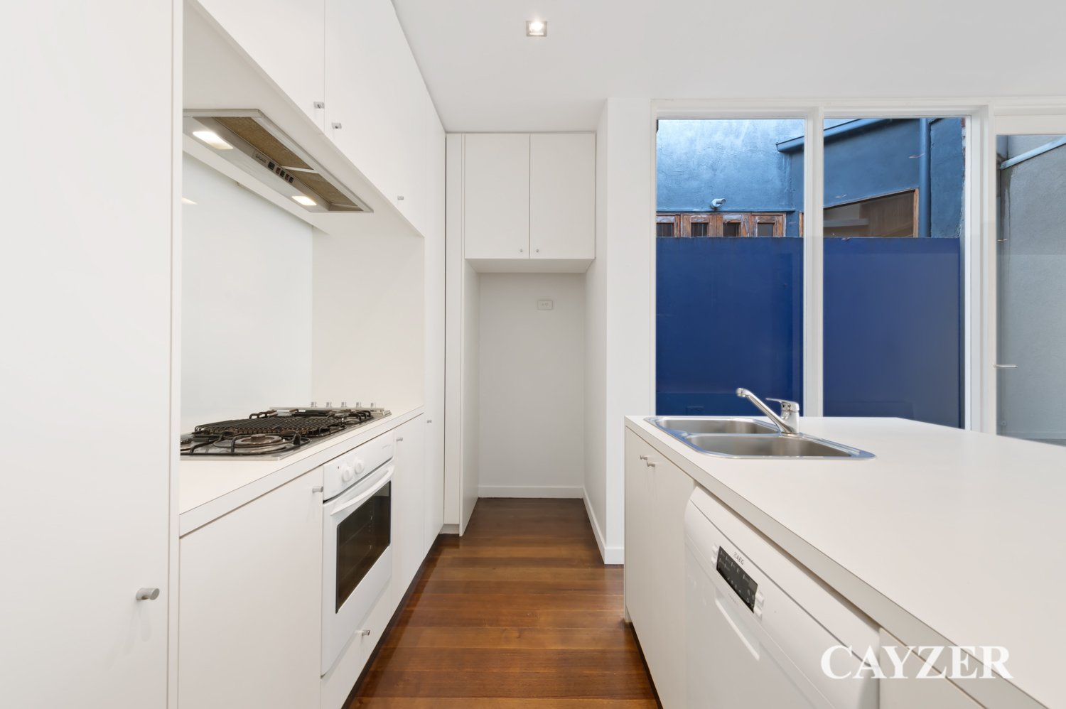 Gallery: 156 Mills Street