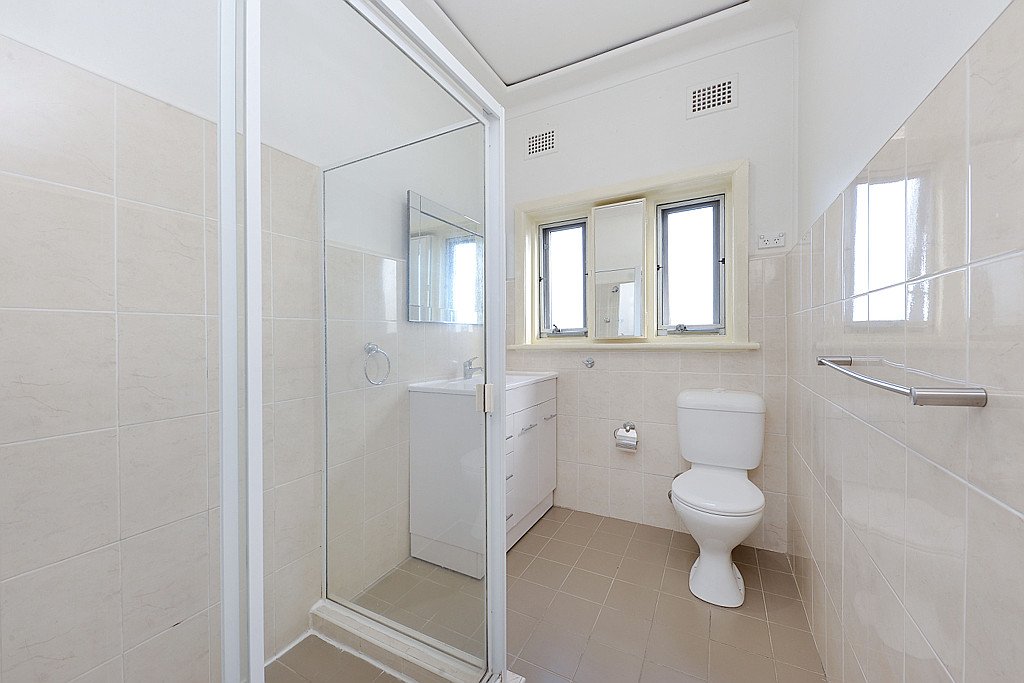 1/56 Moverley Road MAROUBRA 4