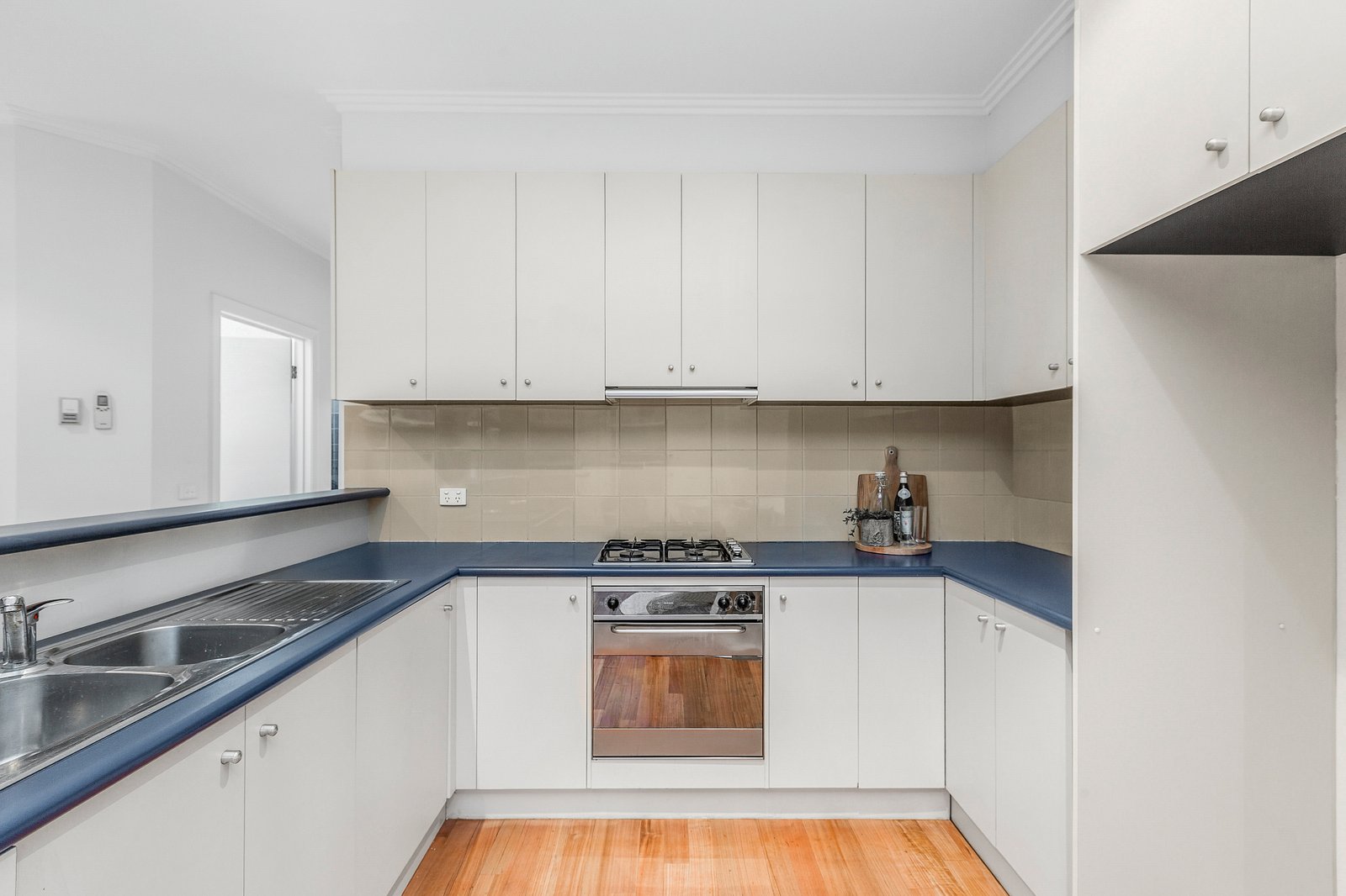 Gallery: 1/56 Newcastle Street