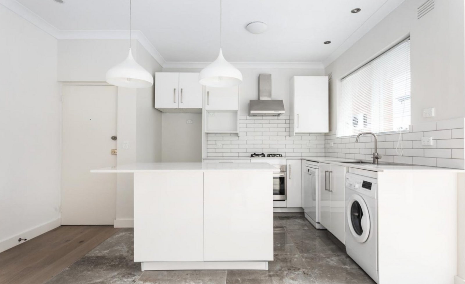 Gallery: 15/6 Redan Street