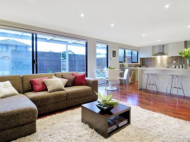 Gallery: 156 Roberts Street