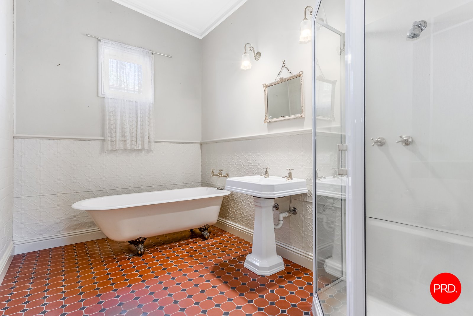 156 Rowan Street BENDIGO 8