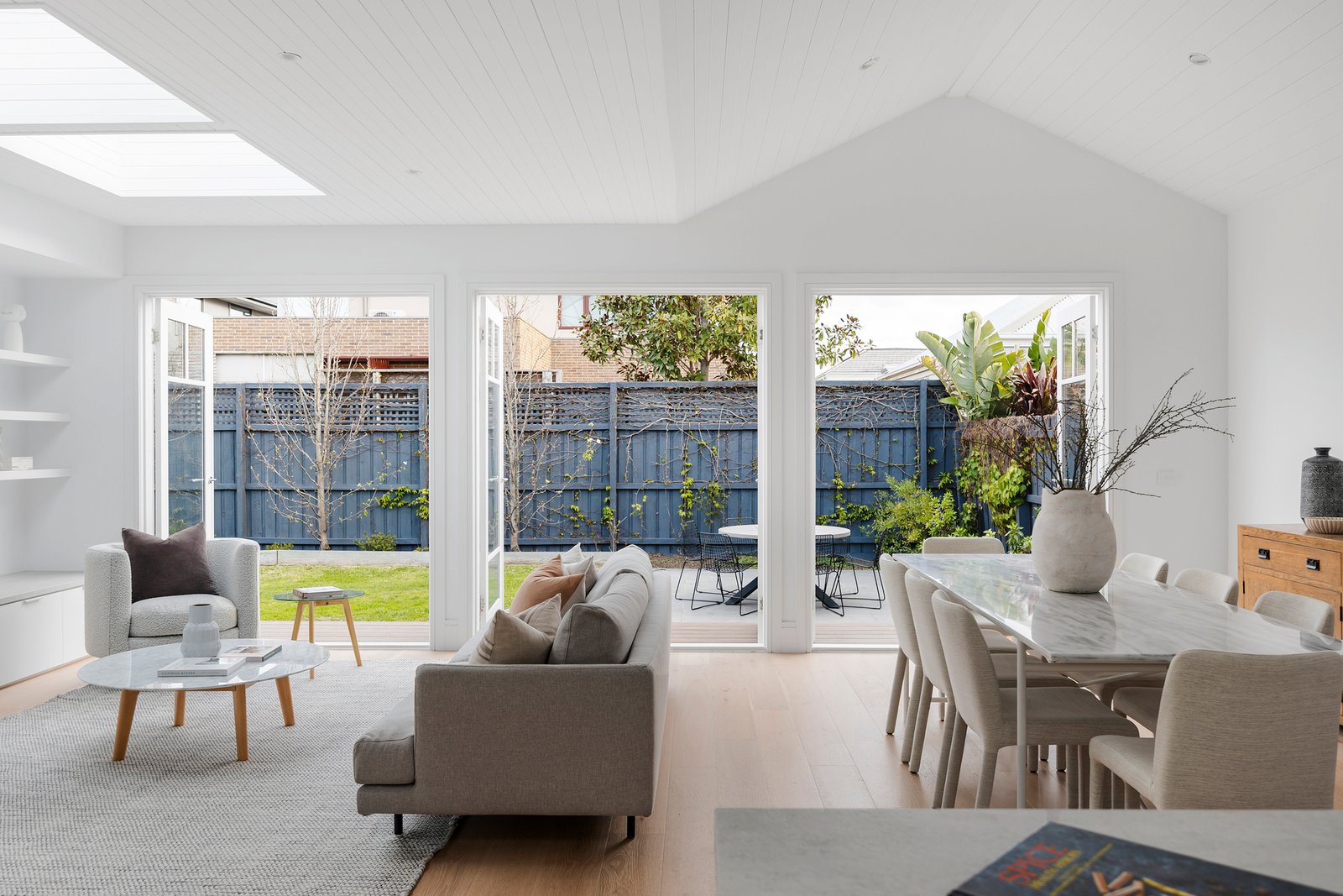 Real Estate and Property in 156 Sycamore Street, Caulfield South, VIC