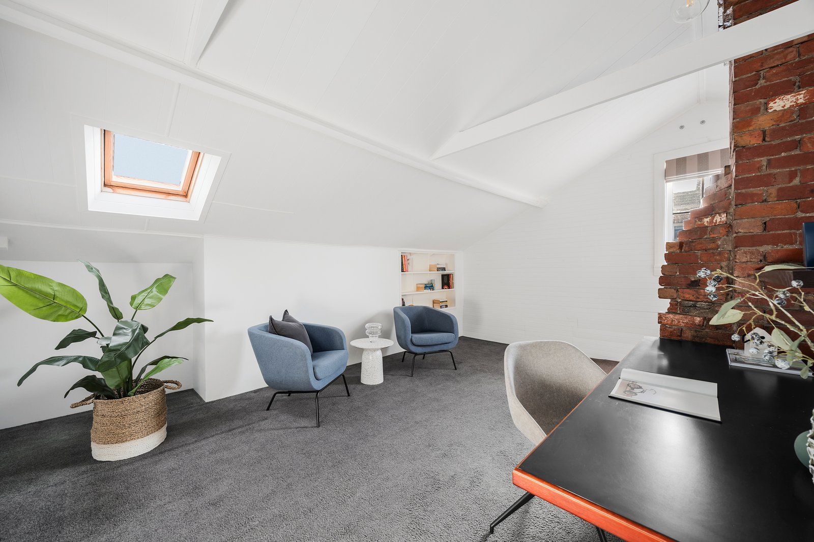 Real Estate and Property in 156 Sycamore Street, Caulfield South, VIC