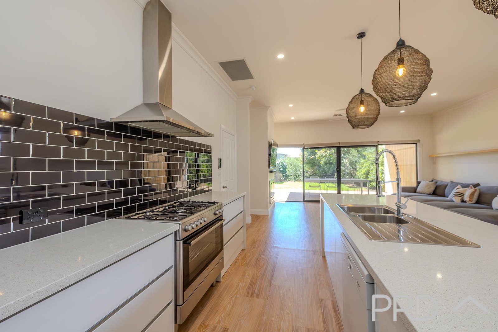 156 Thirteenth Street MILDURA 7