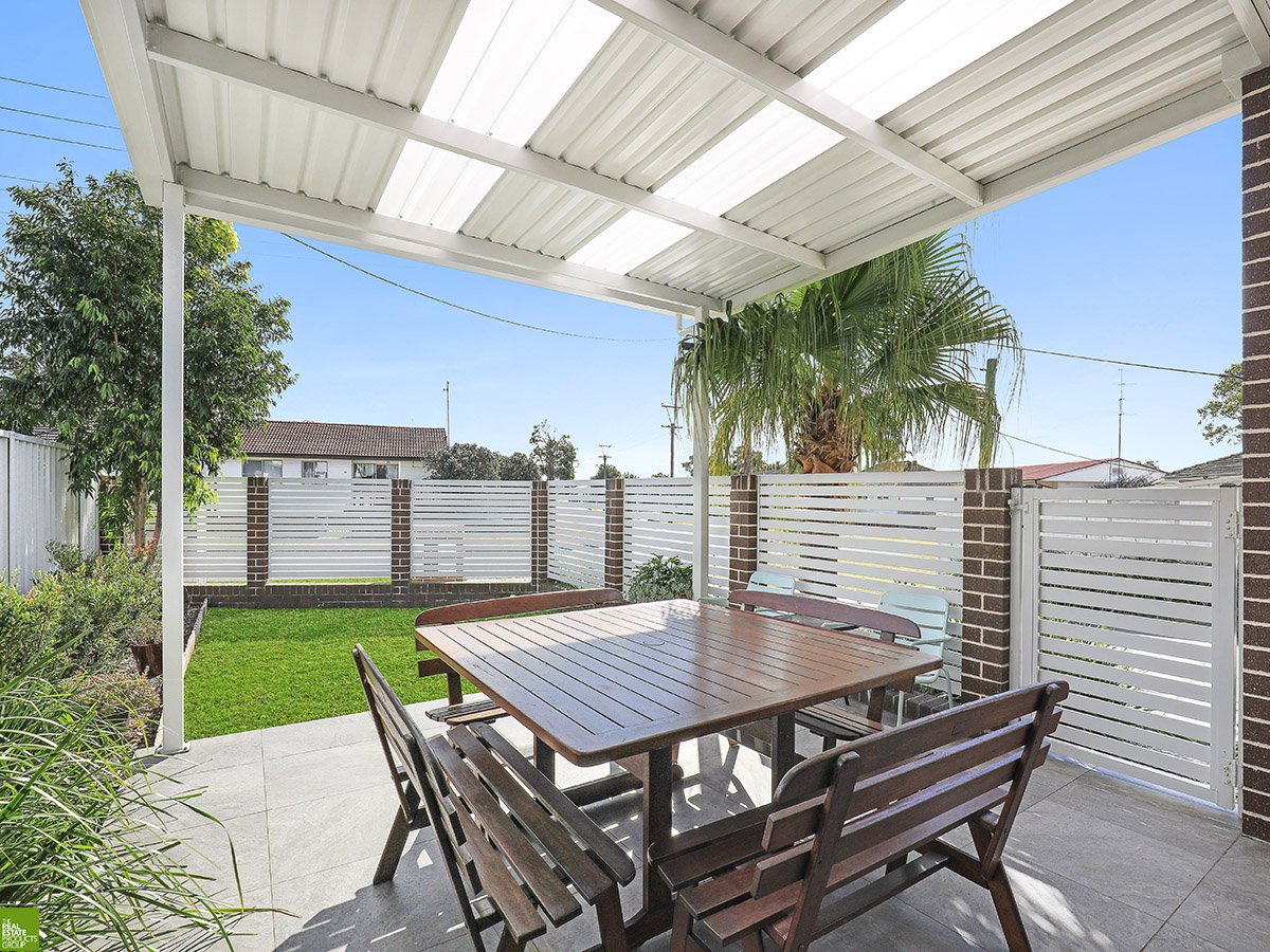 1/56 Thomas Street LAKE ILLAWARRA 10